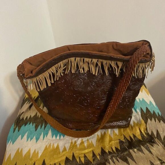 Purse-N-Alites by Nancy Brown Vegan bag with fringes - Picture 2 of 5